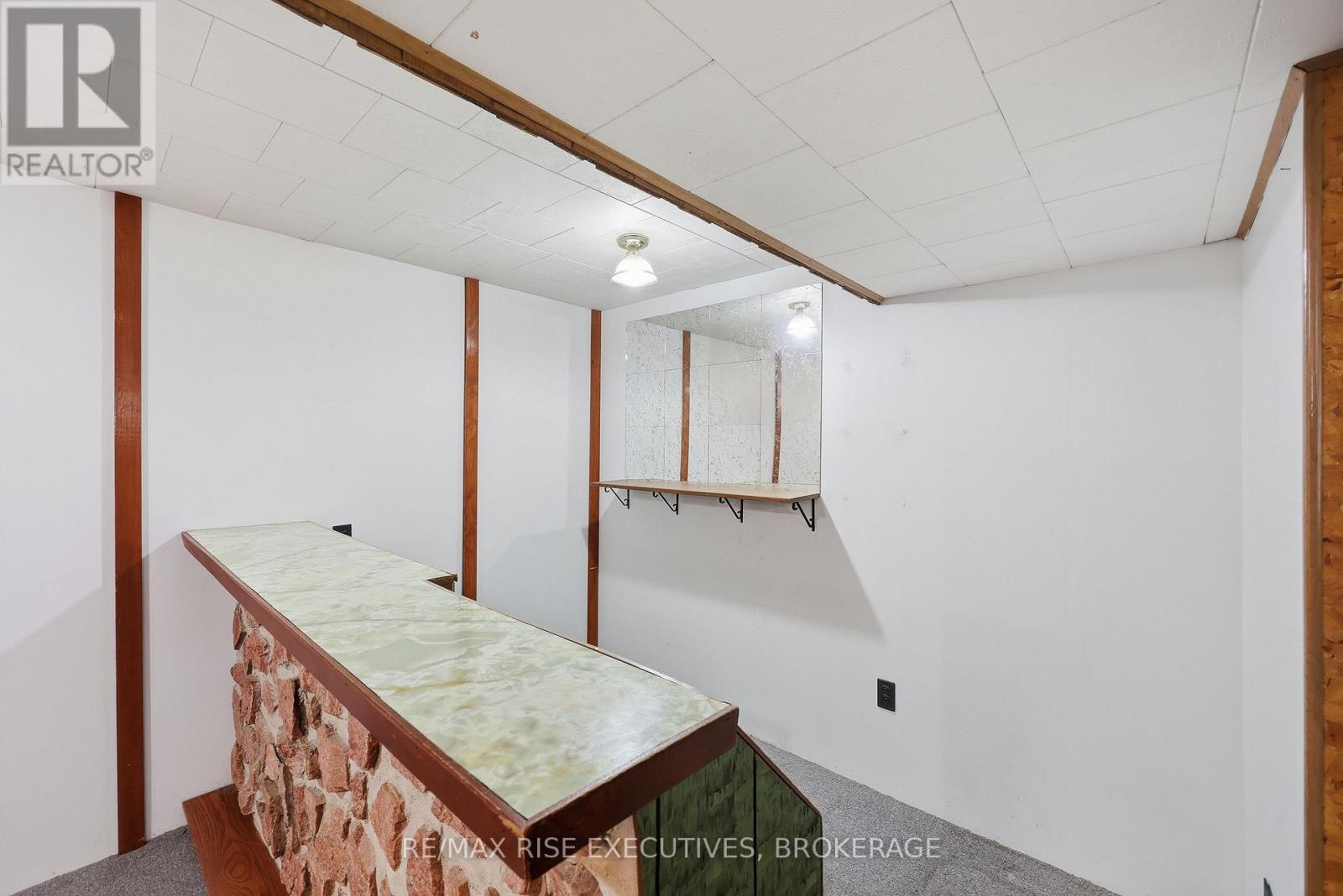 1055 Lincoln Drive, Kingston, Ontario  K7M 4Z3 - Photo 31 - X13432862