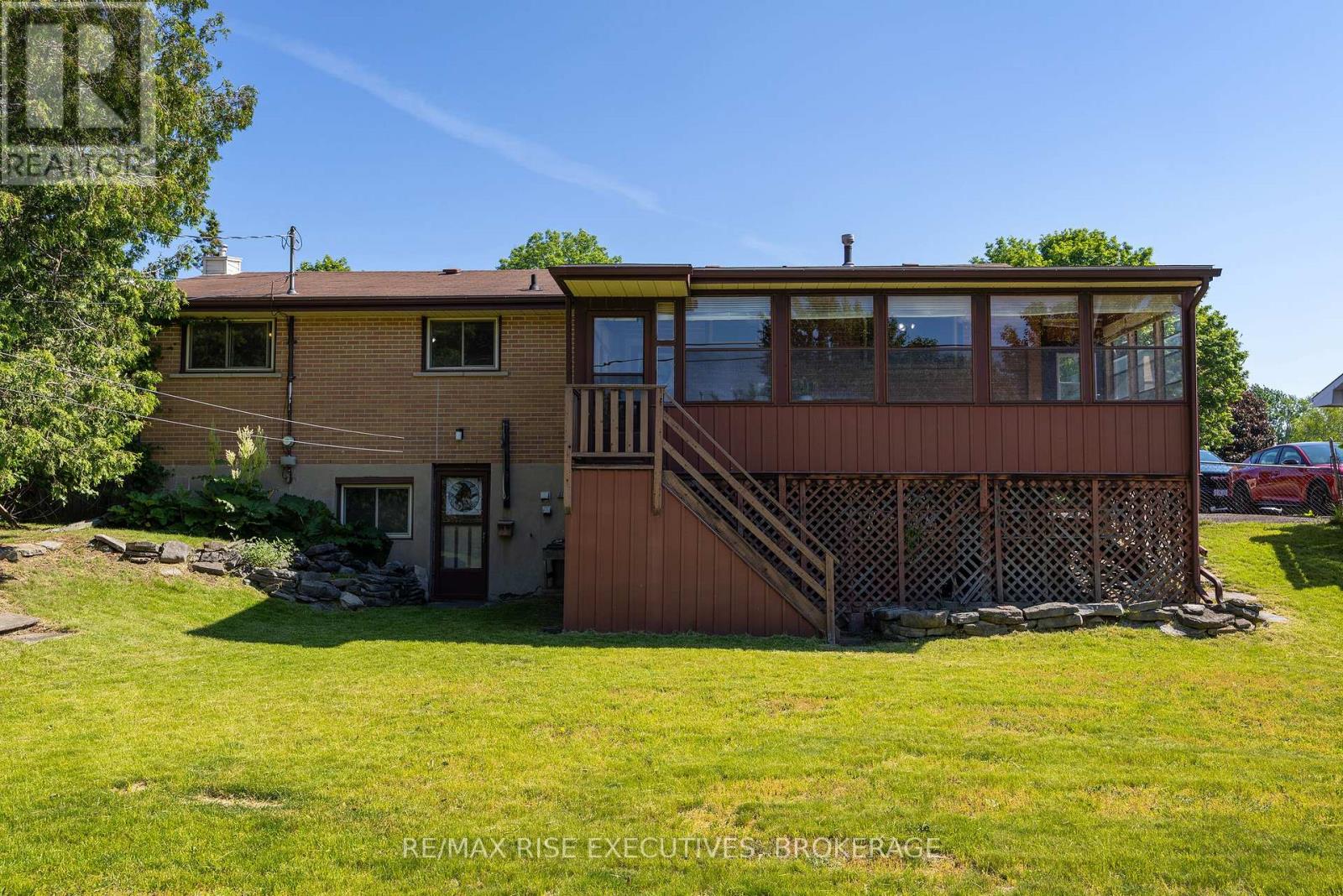1055 Lincoln Drive, Kingston, Ontario  K7M 4Z3 - Photo 43 - X13432862