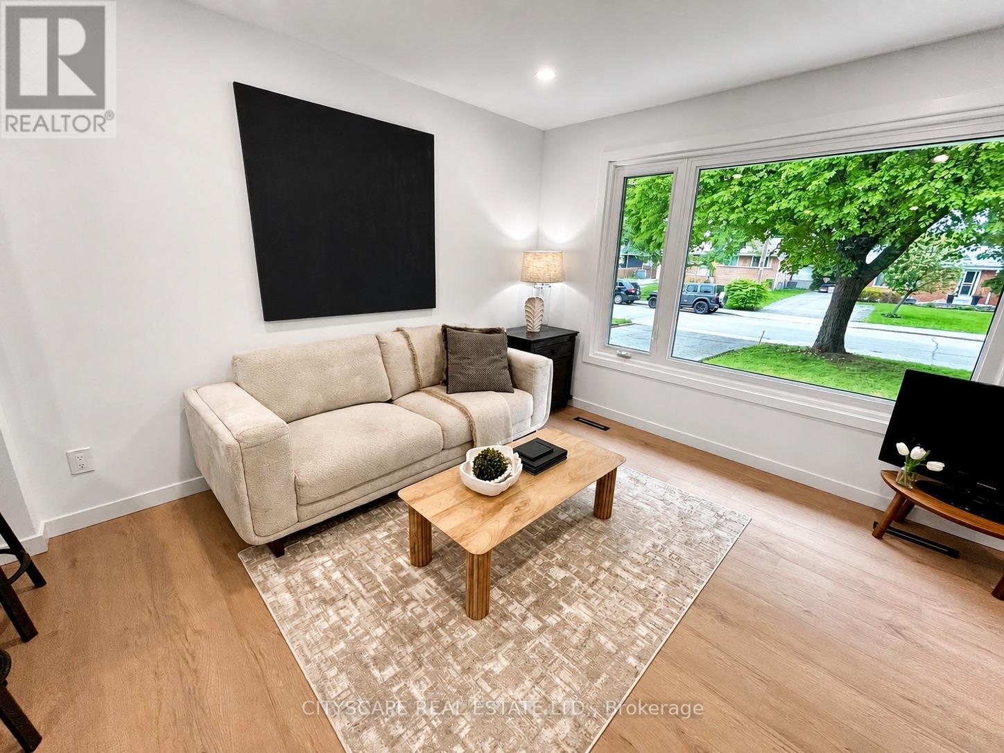 39 Carousel Avenue, Hamilton, Ontario  L9A 4L7 - Photo 19 - X13247426