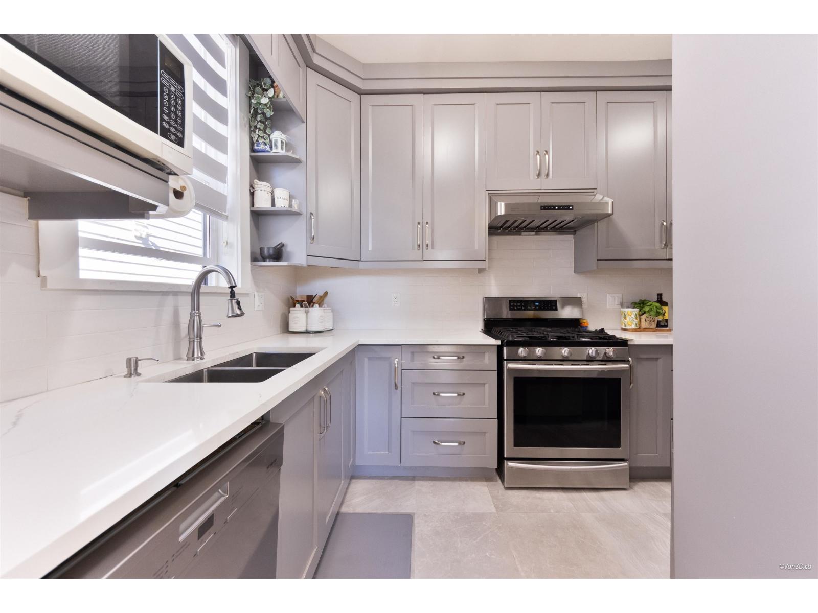 7679 155 Street, Surrey, British Columbia  V3R 9C1 - Photo 15 - R3134337