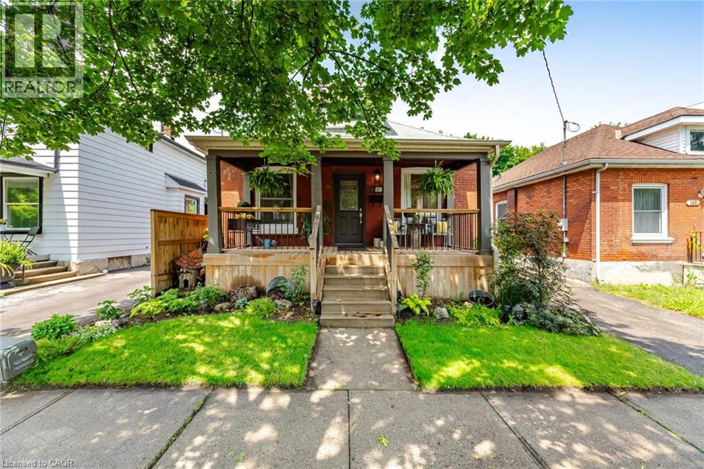 166 EAST Avenue, Brantford, Ontario