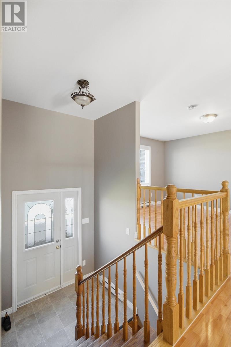 10 Mercedes Court, Conception Bay South, Newfoundland & Labrador  A1X 7X7 - Photo 2 - 1298828