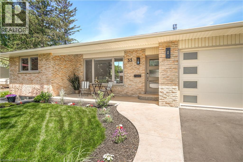 33 Tanglewood Terrace, Brantford, Ontario  N3R 3R8 - Photo 3 - 40837705