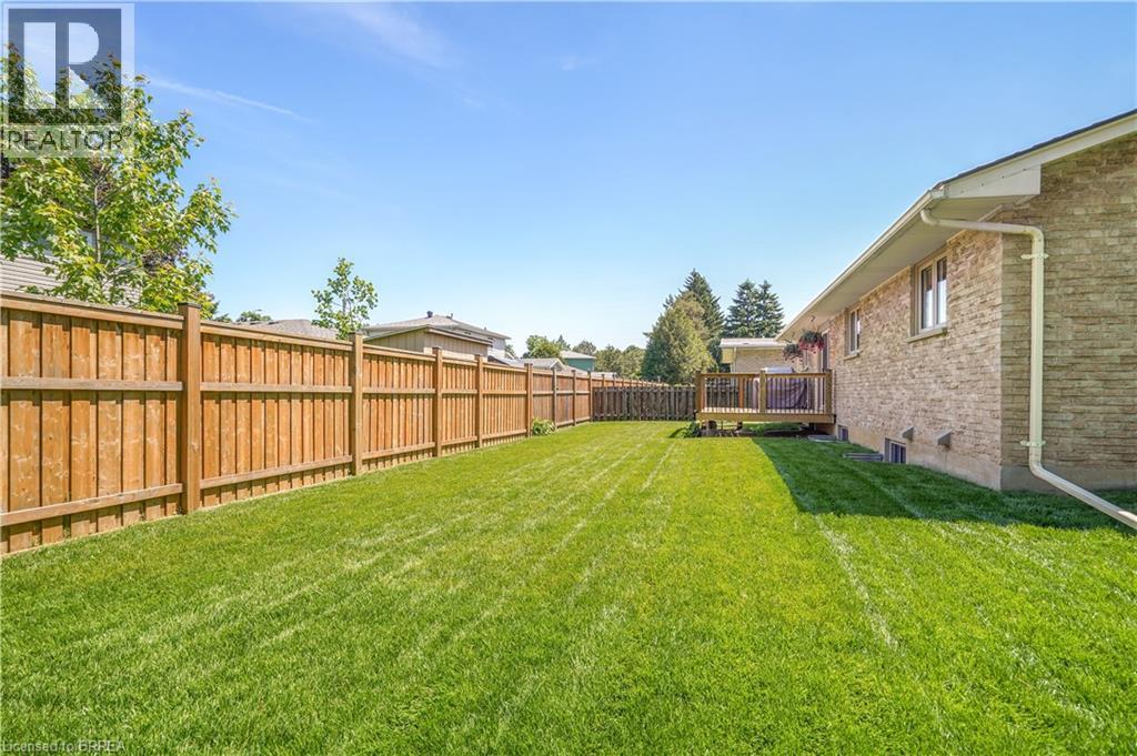 33 Tanglewood Terrace, Brantford, Ontario  N3R 3R8 - Photo 43 - 40837705