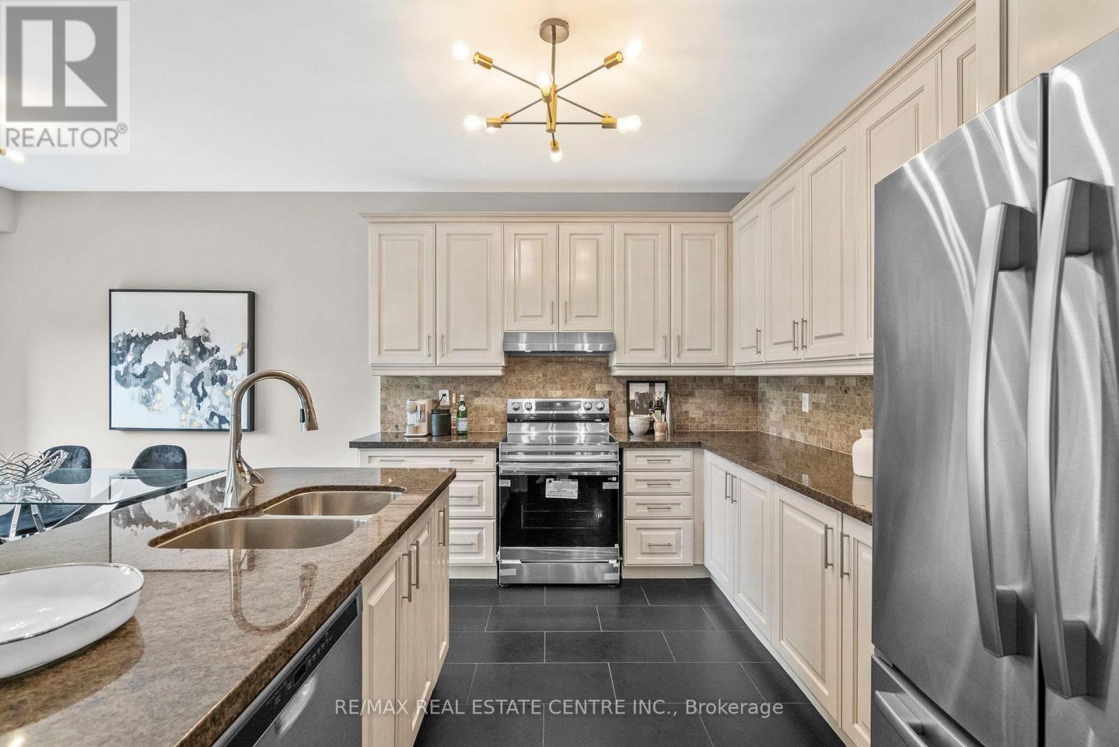 1360 Rolph Terrace, Milton, Ontario  L9T 7E1 - Photo 10 - W13432446