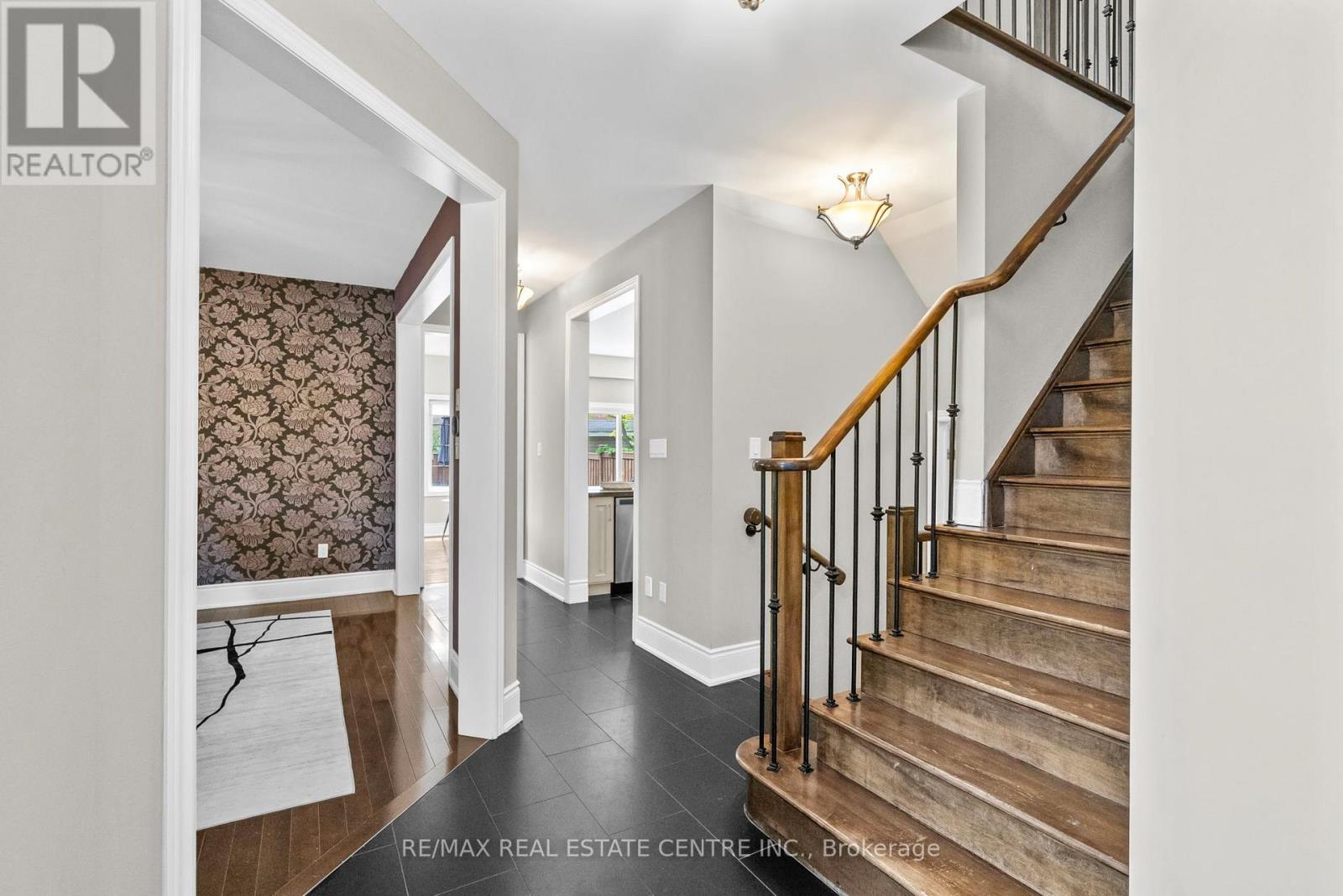 1360 Rolph Terrace, Milton, Ontario  L9T 7E1 - Photo 19 - W13432446