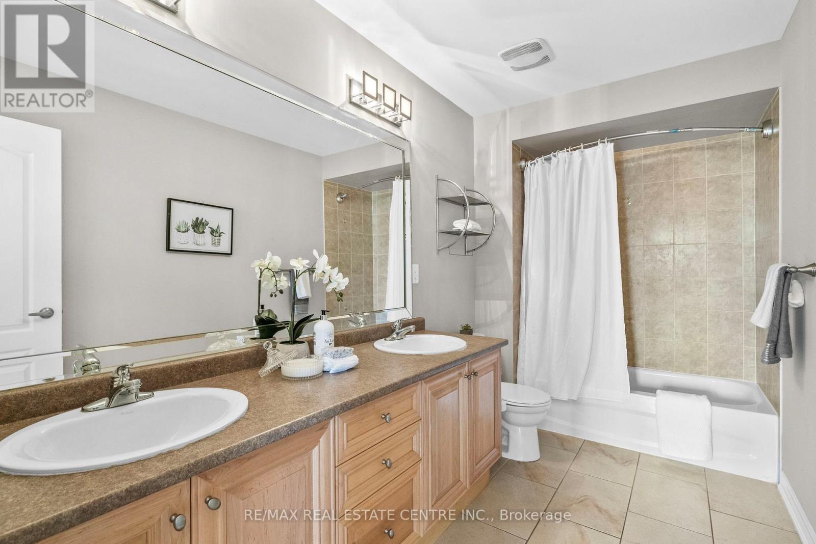1360 Rolph Terrace, Milton, Ontario  L9T 7E1 - Photo 34 - W13432446