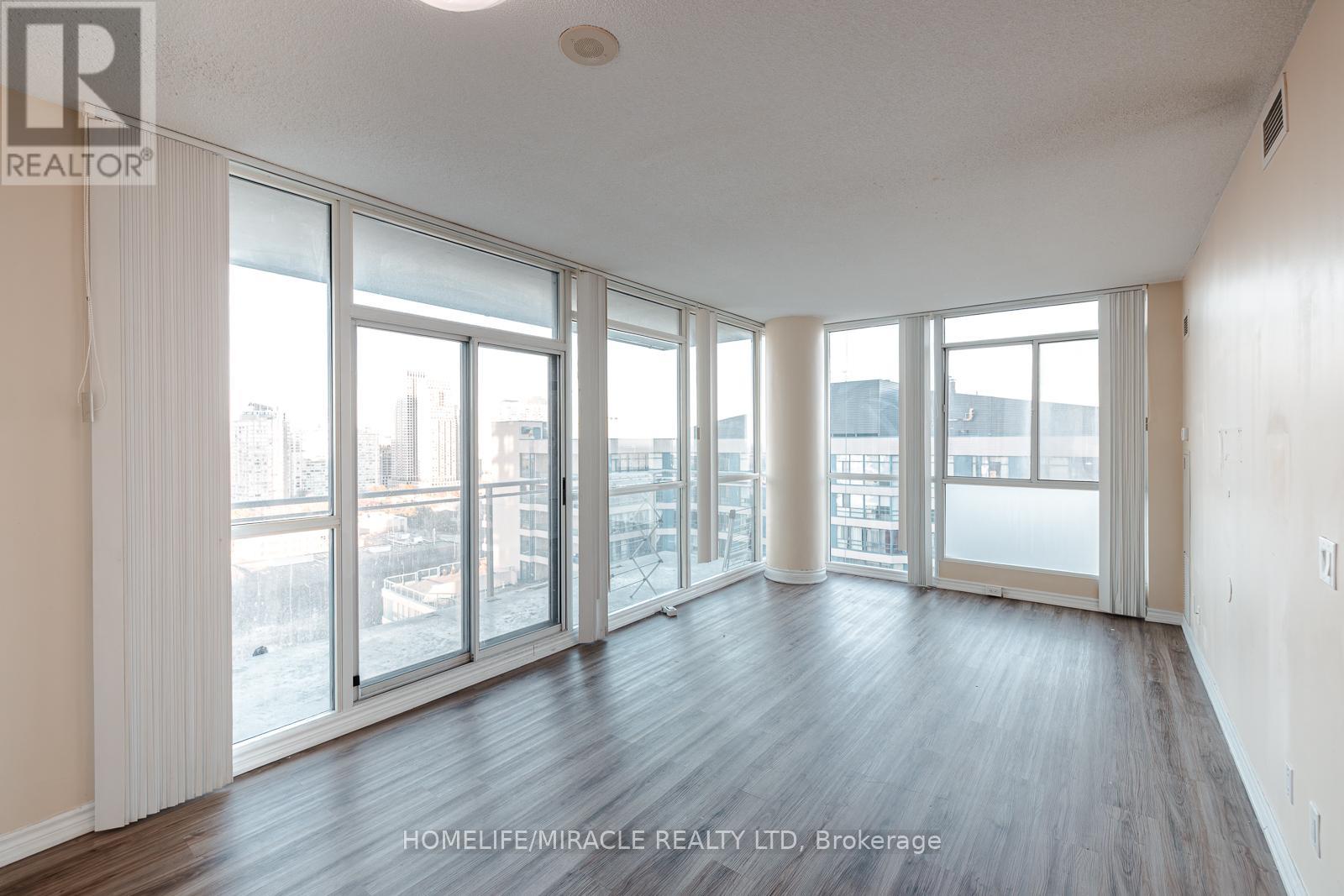1508 - 225 Webb Drive, Mississauga, Ontario  L5B 4P2 - Photo 11 - W13432488