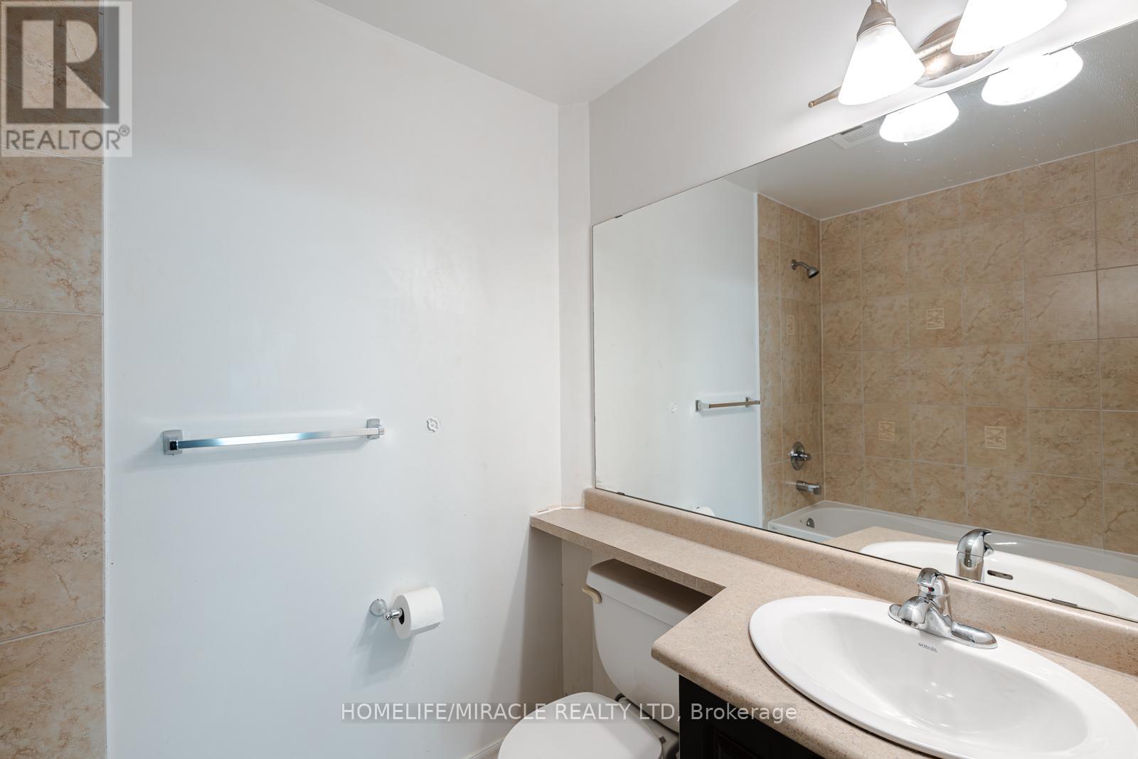 1508 - 225 Webb Drive, Mississauga, Ontario  L5B 4P2 - Photo 17 - W13432488