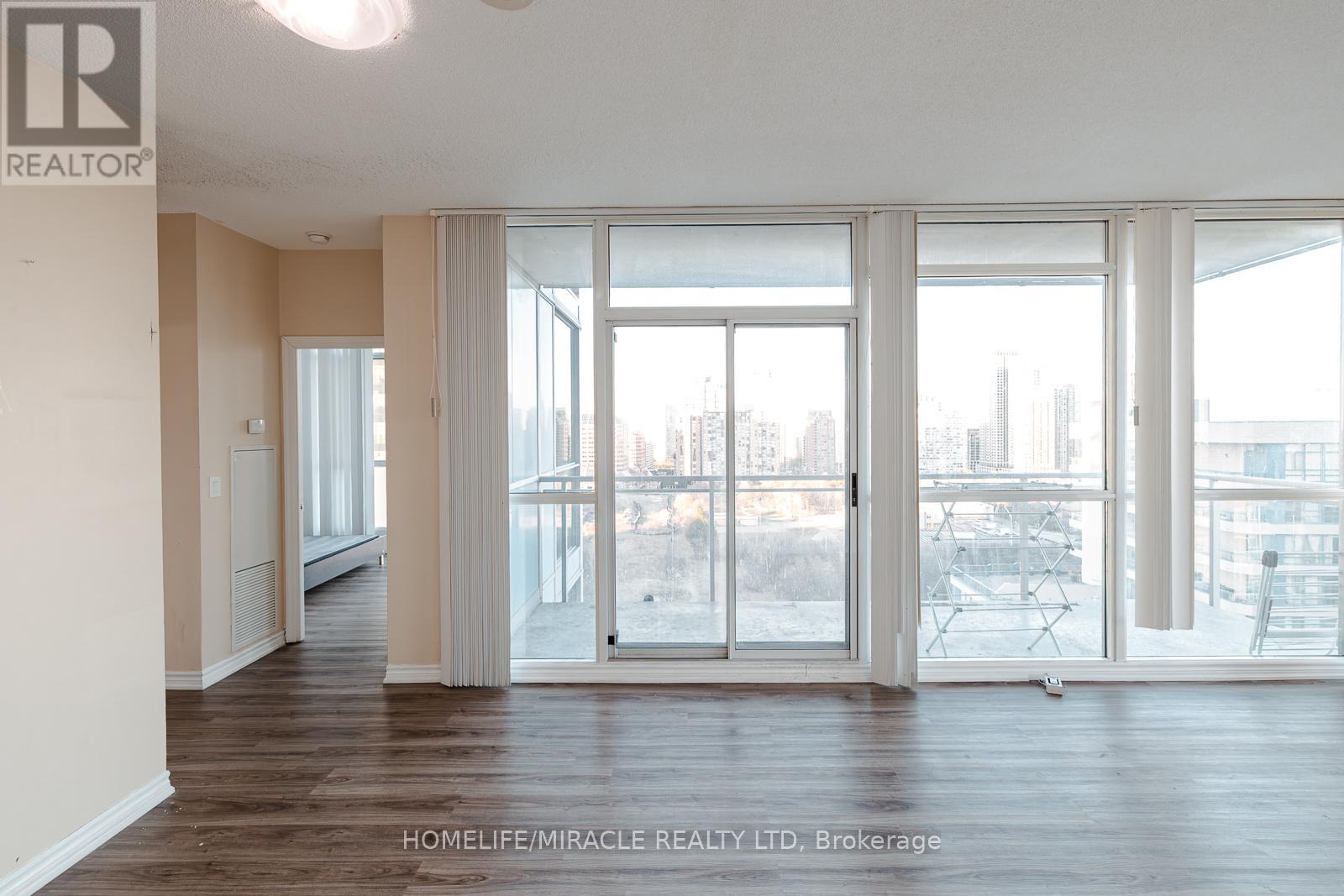 1508 - 225 Webb Drive, Mississauga, Ontario  L5B 4P2 - Photo 21 - W13432488