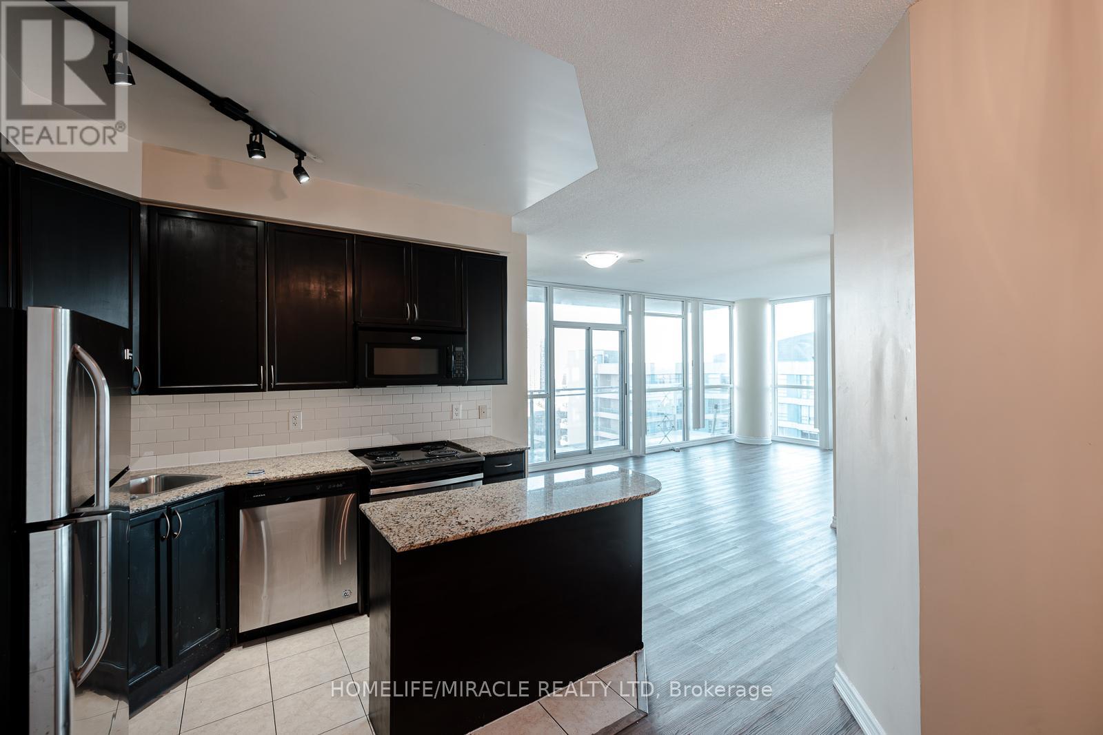 1508 - 225 Webb Drive, Mississauga, Ontario  L5B 4P2 - Photo 6 - W13432488