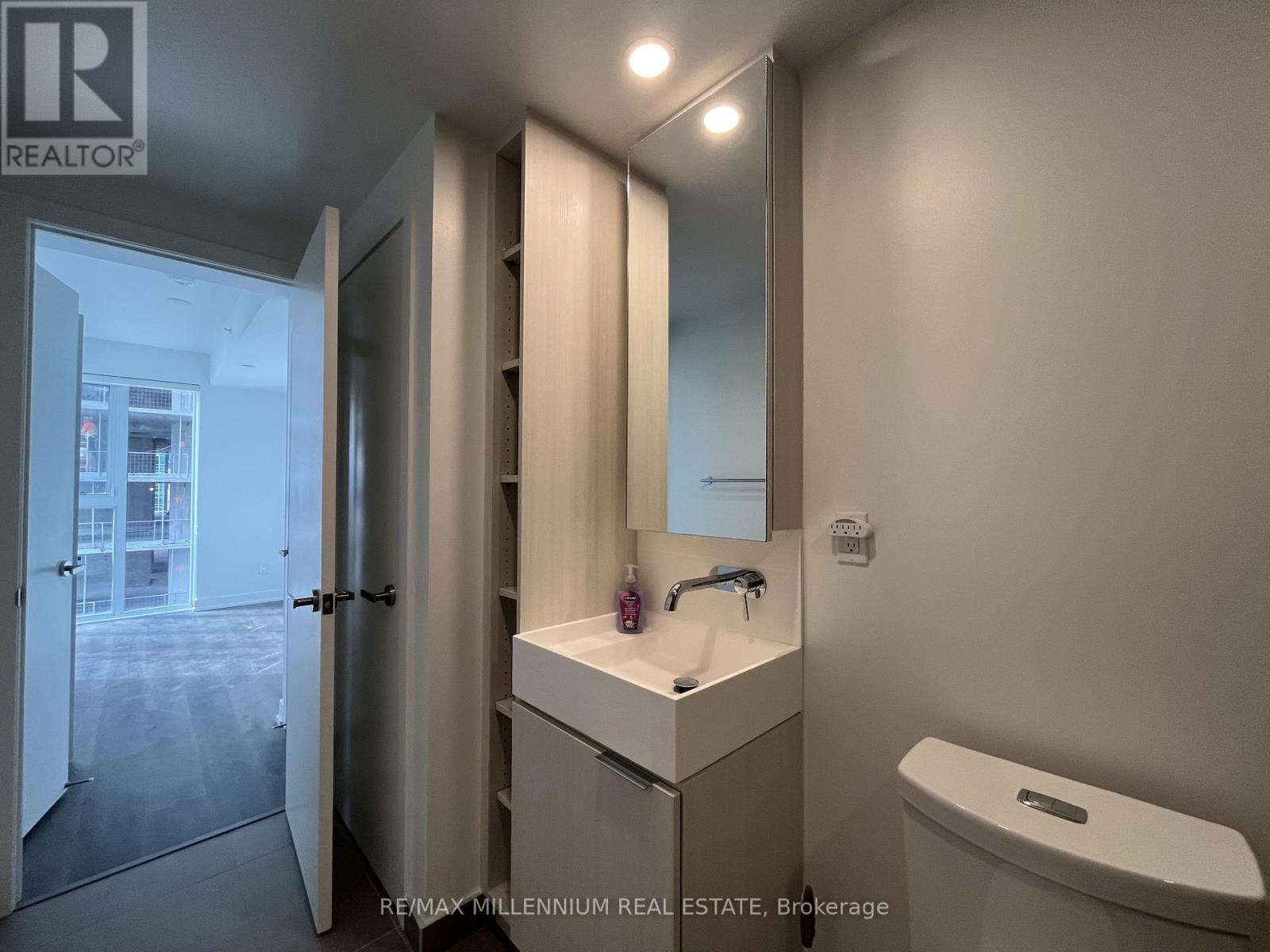 1608 - 370 Martha Street, Burlington, Ontario  L7R 0G9 - Photo 20 - W13432498