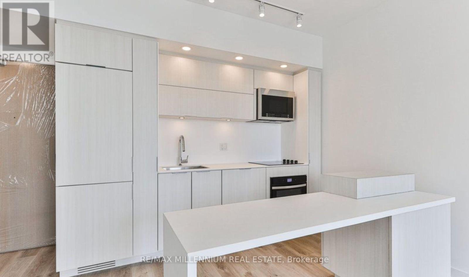 1608 - 370 Martha Street, Burlington, Ontario  L7R 0G9 - Photo 48 - W13432498
