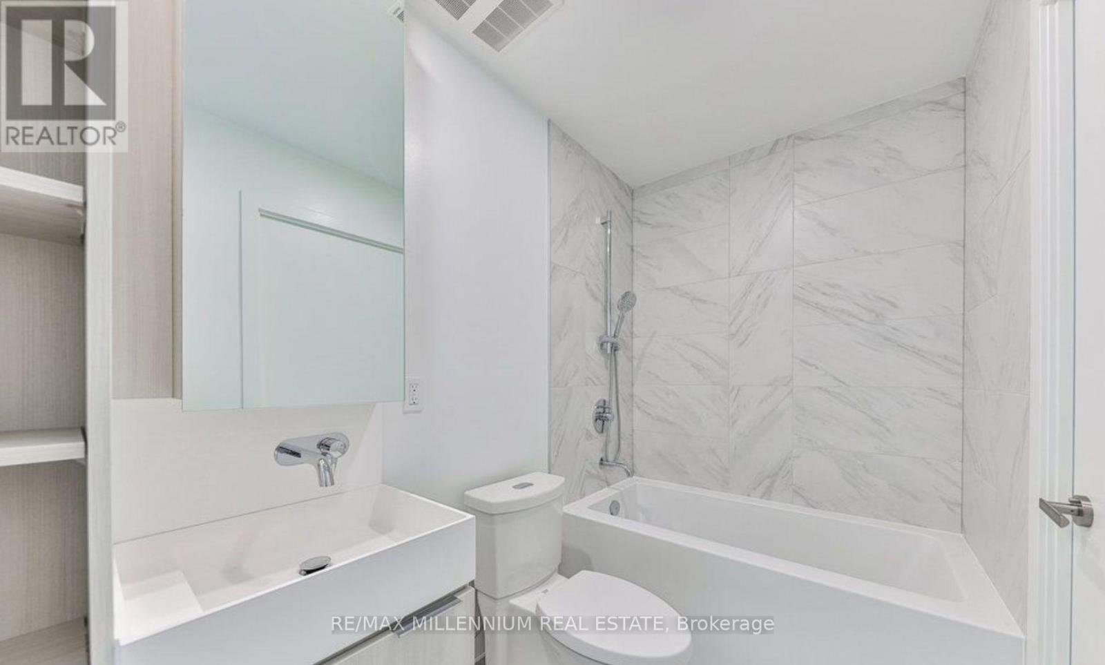 1608 - 370 Martha Street, Burlington, Ontario  L7R 0G9 - Photo 50 - W13432498