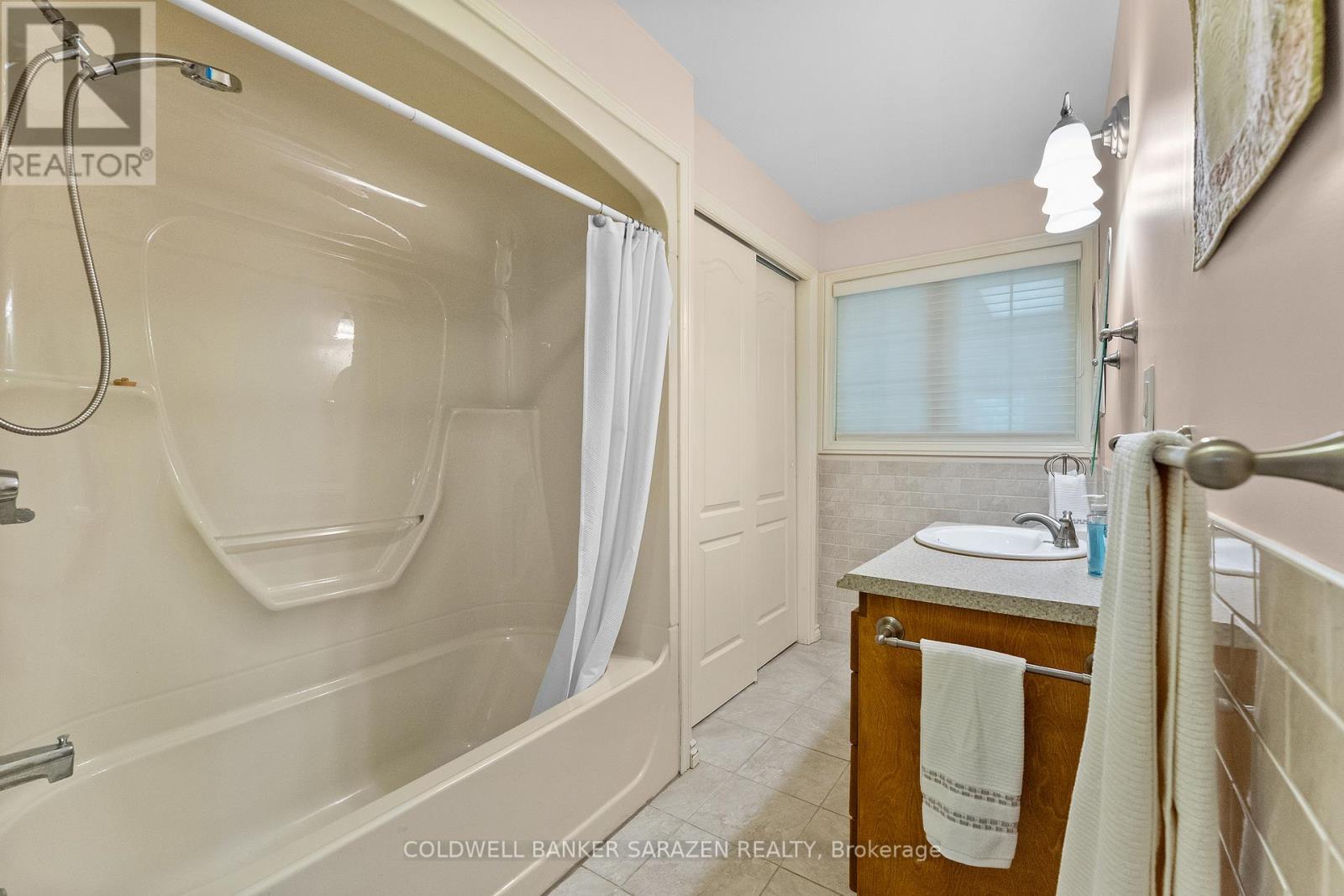 1684 Usborne Street, Mcnab/braeside, Ontario  K0A 1G0 - Photo 30 - X13432820