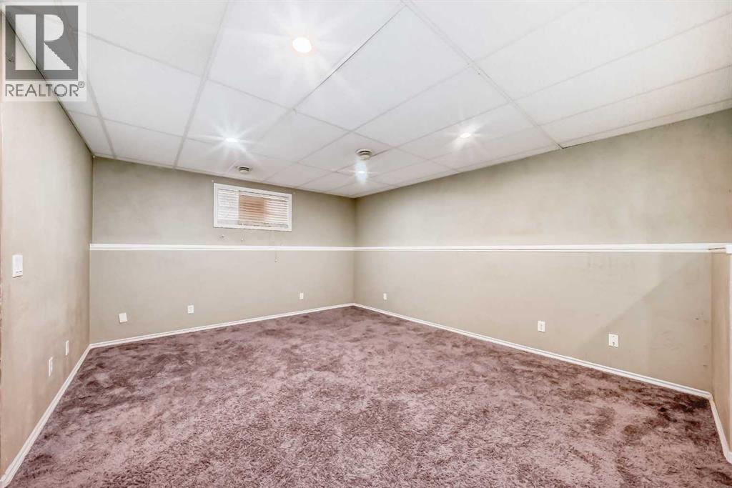 137 Erin Meadow Bay Se, Calgary, Alberta T2B 3A2 - Photo 25 - A2316817