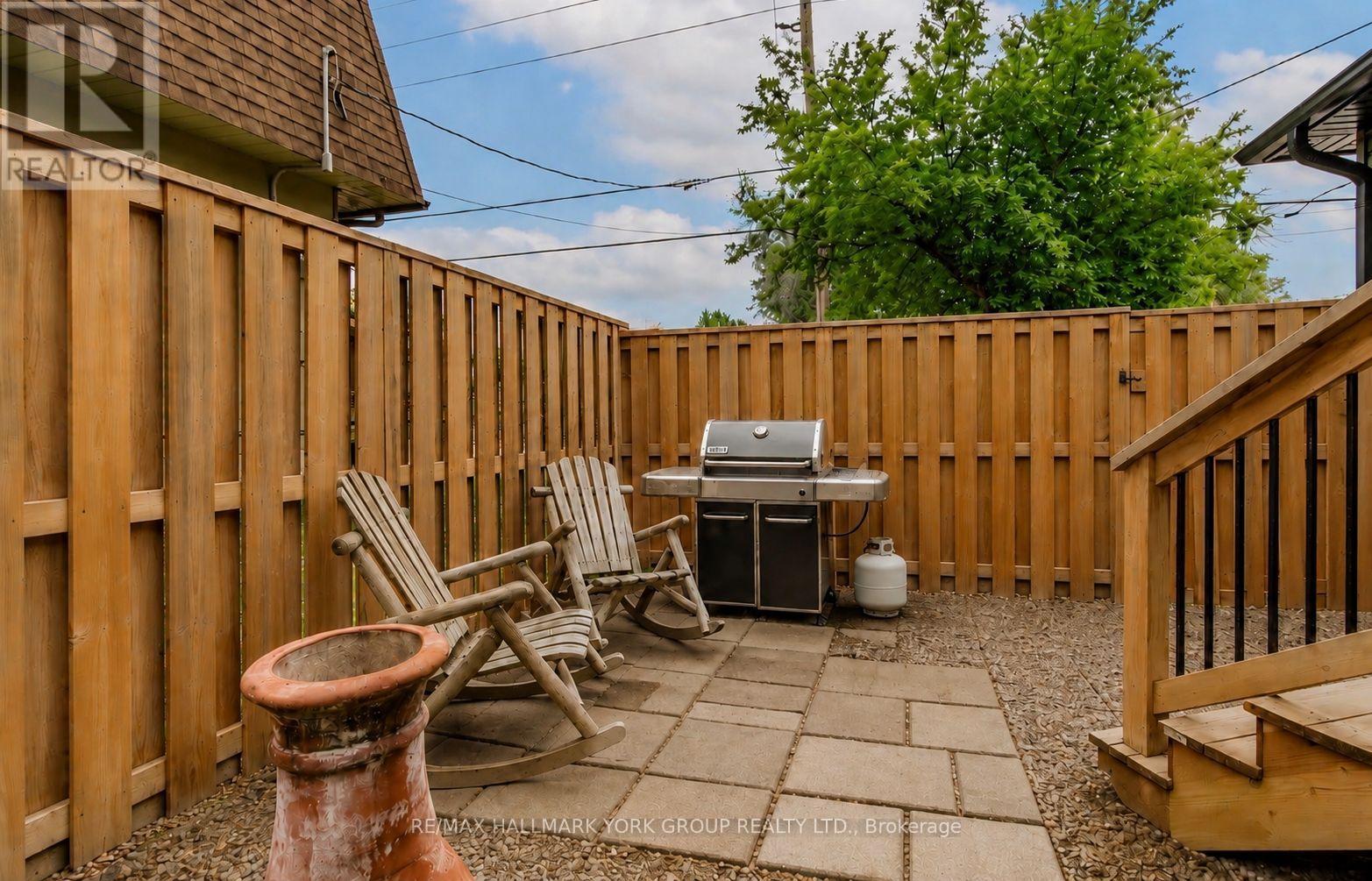 19 Metro Road S, Georgina, Ontario  L4P 1V7 - Photo 25 - N13431868