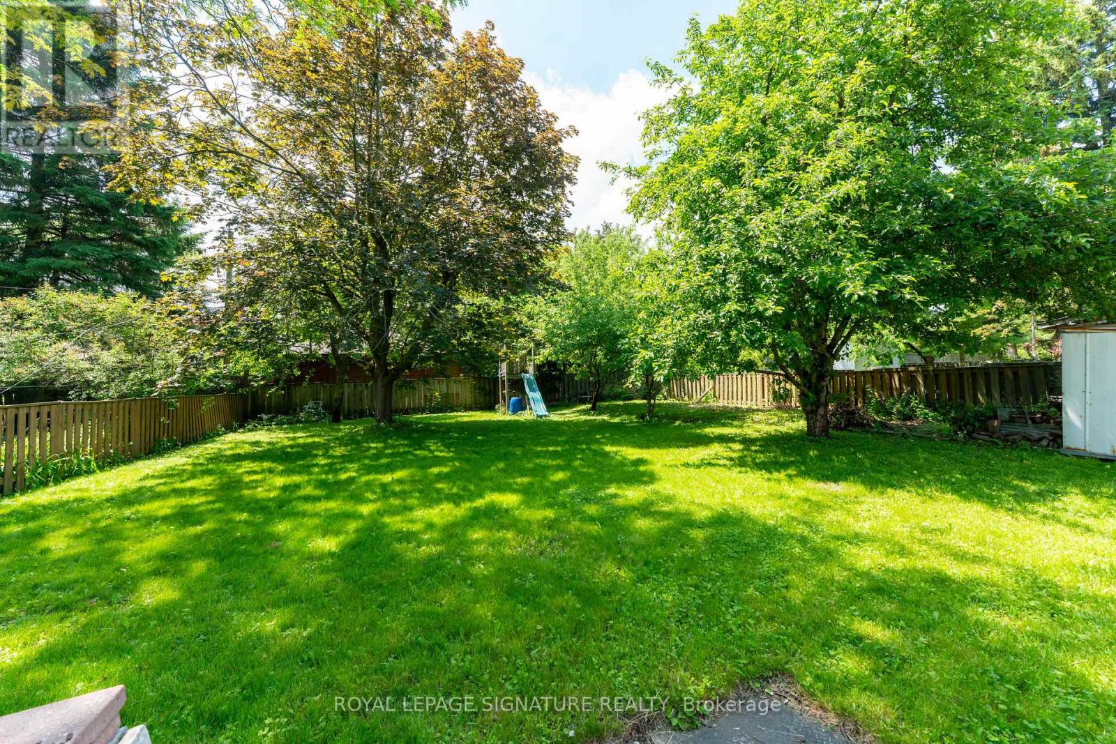 Main - 14 Lawndale Road, Toronto, Ontario  M1M 3R6 - Photo 9 - E13432722