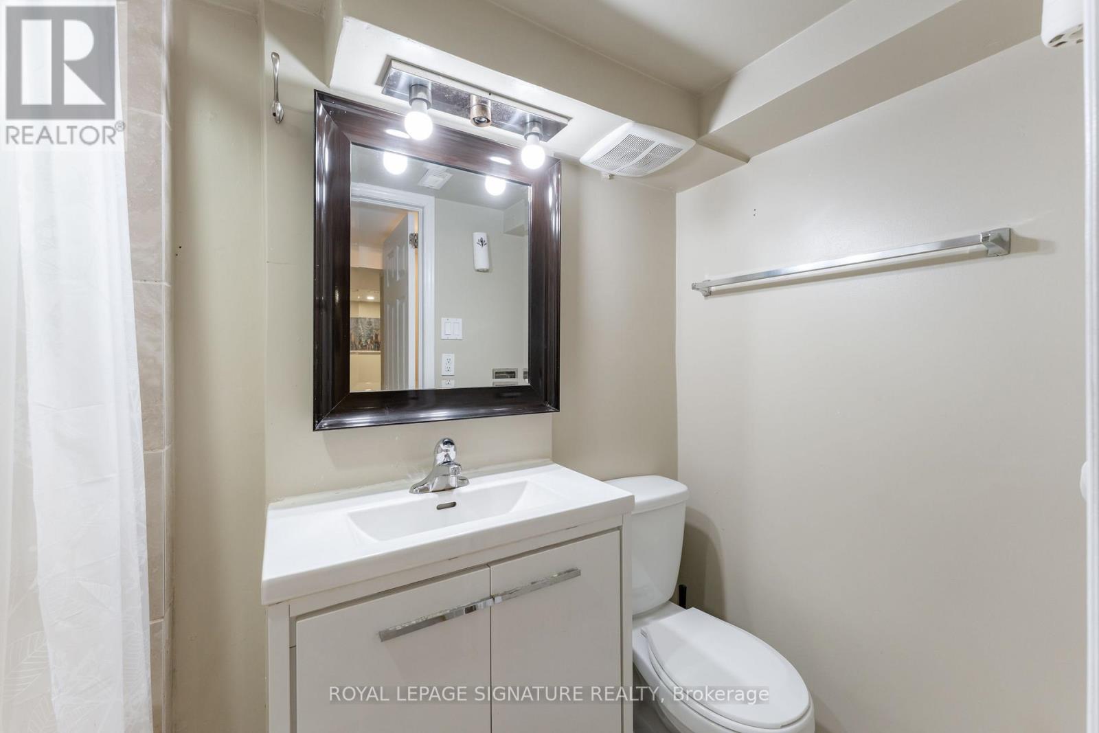 Lower - 14 Lawndale Road, Toronto, Ontario  M1M 3R6 - Photo 15 - E13432754