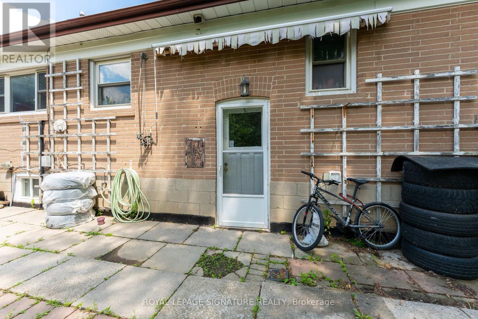 Lower - 14 Lawndale Road, Toronto, Ontario  M1M 3R6 - Photo 6 - E13432754