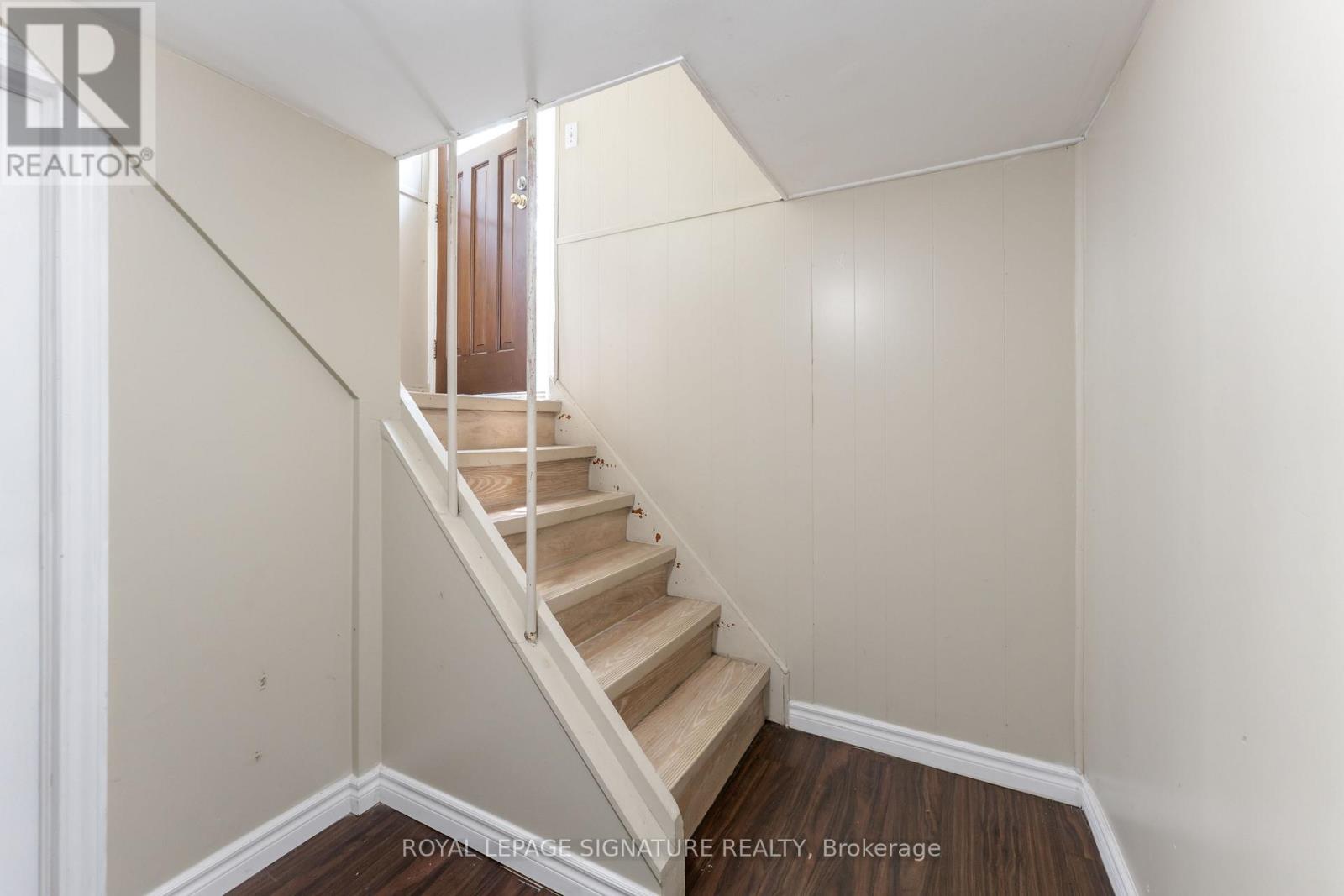 Lower - 14 Lawndale Road, Toronto, Ontario  M1M 3R6 - Photo 7 - E13432754