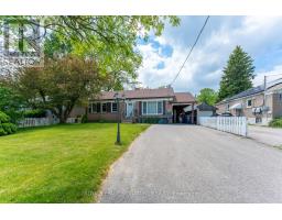 LOWER - 14 LAWNDALE ROAD, Toronto, Ontario