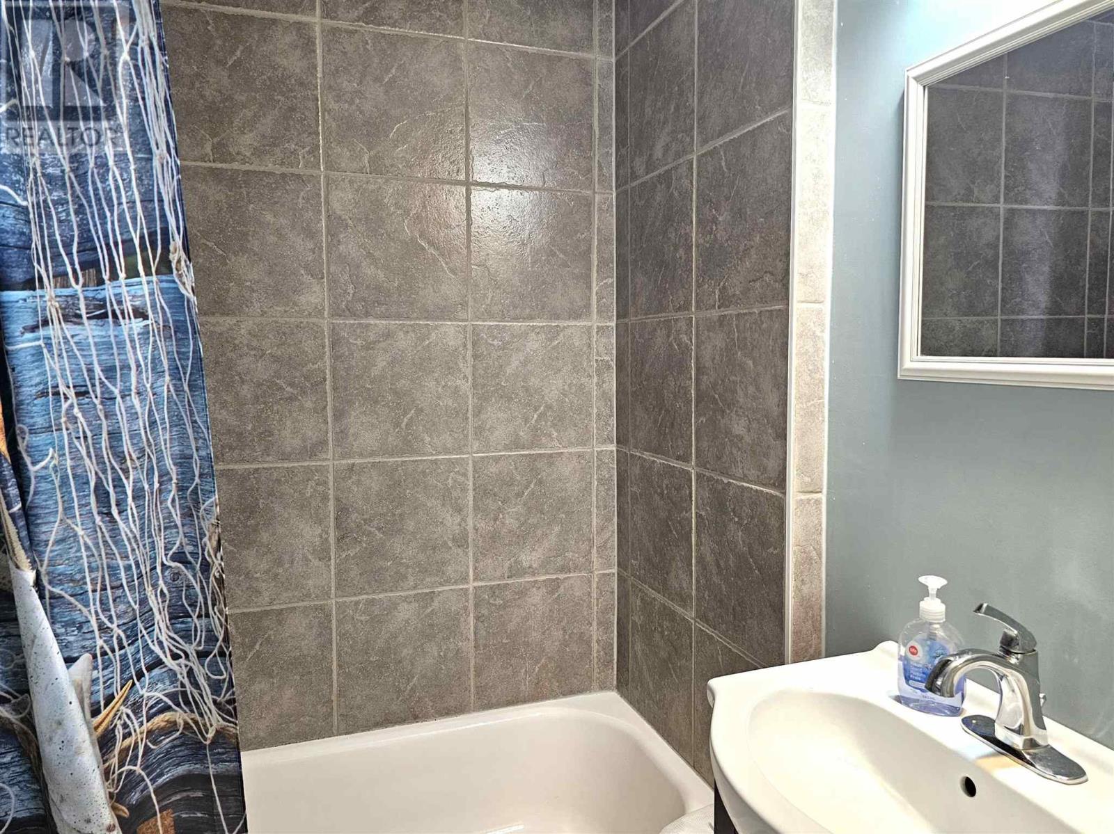 357 Morin St, Sault Ste. Marie, Ontario  P6C 3E5 - Photo 27 - SM261368