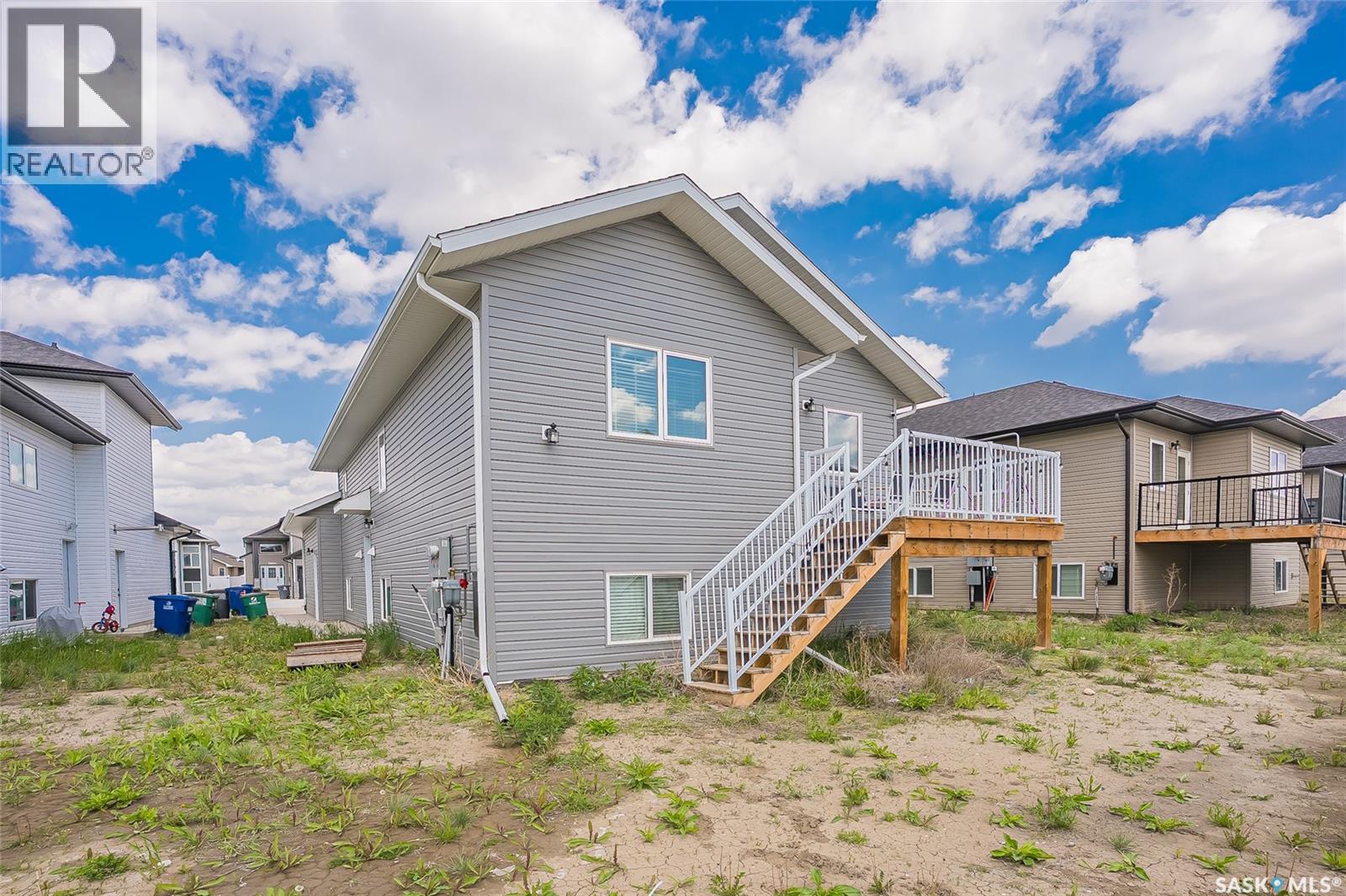 715 Bentley Manor, Saskatoon, Saskatchewan  S7L 6P2 - Photo 39 - SK039073