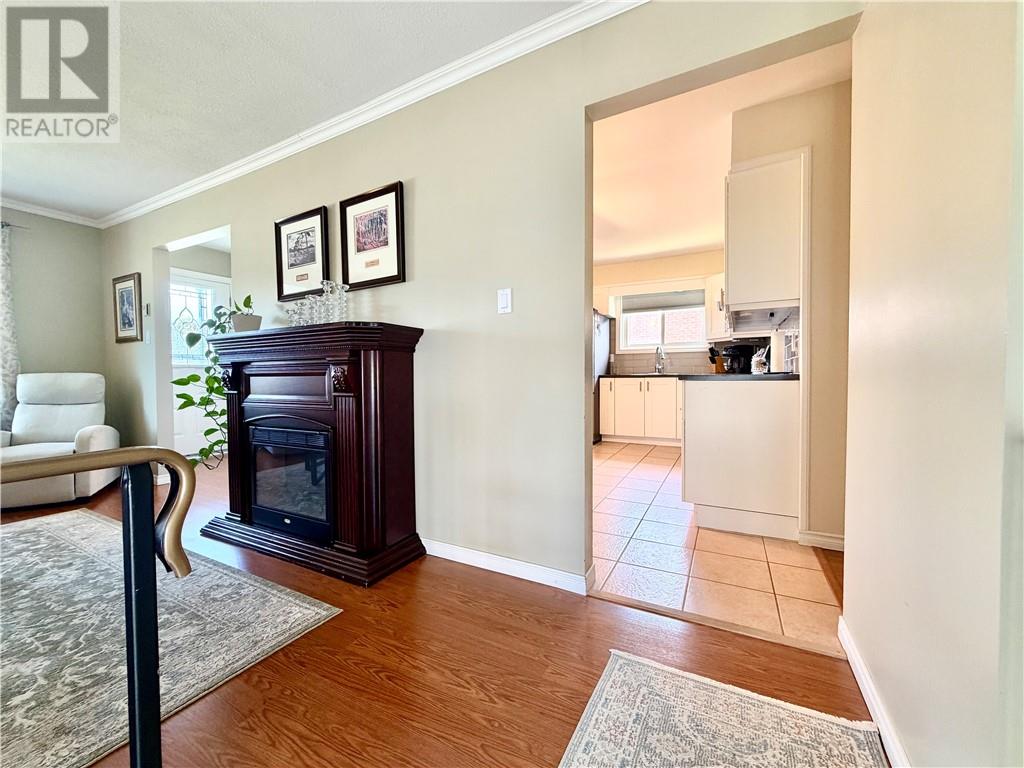 979 Woodbine Avenue, Greater Sudbury, Ontario  P3A 5E3 - Photo 11 - 2128462