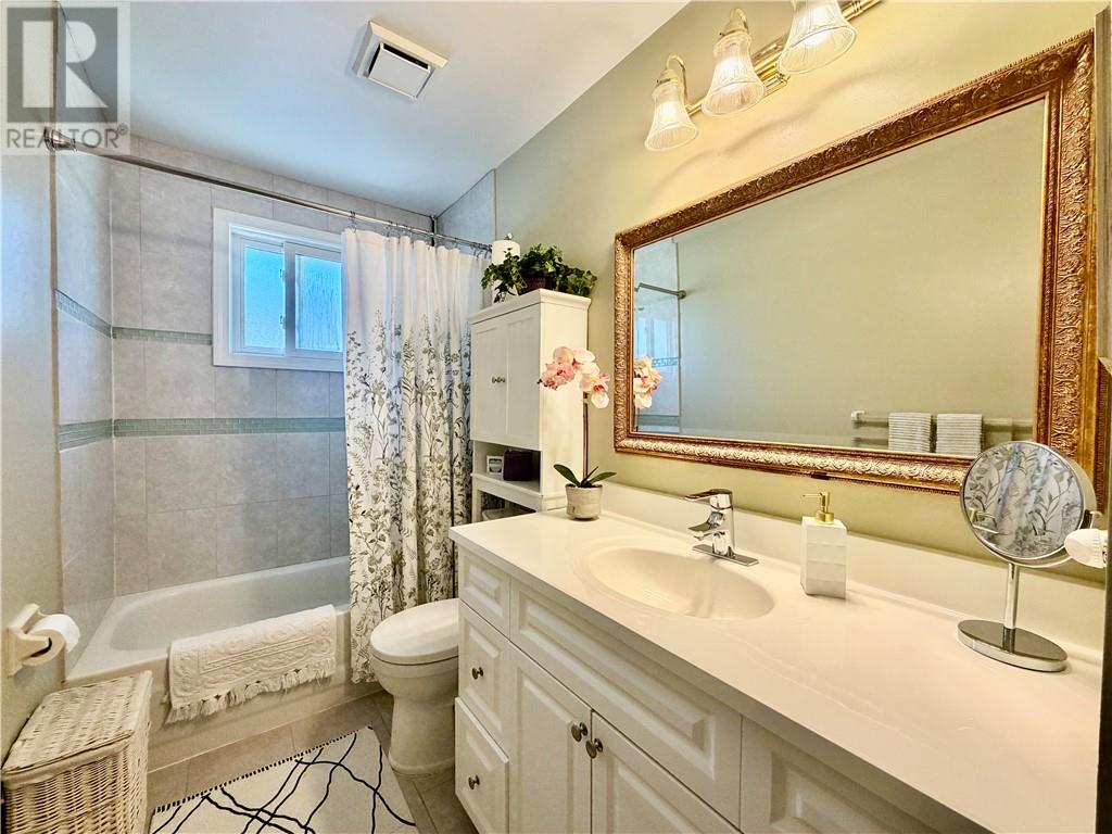 979 Woodbine Avenue, Greater Sudbury, Ontario  P3A 5E3 - Photo 17 - 2128462