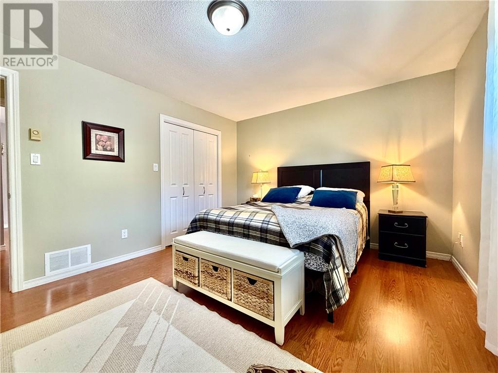 979 Woodbine Avenue, Greater Sudbury, Ontario  P3A 5E3 - Photo 20 - 2128462