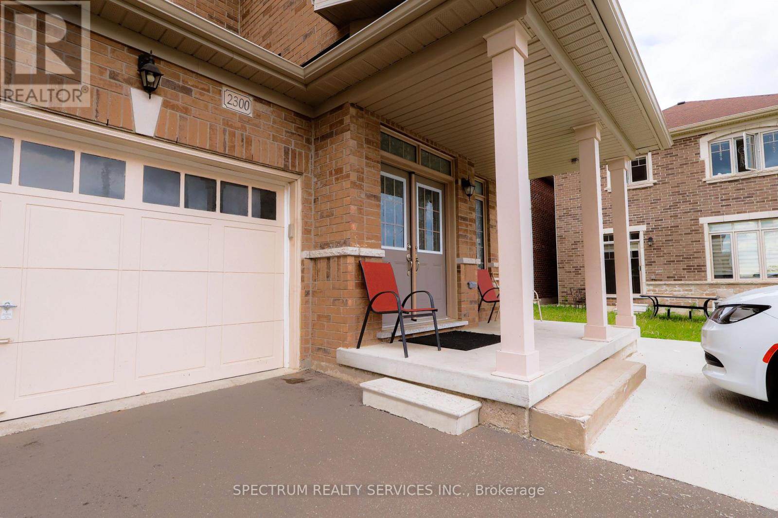 2300 Grainger Loop, Innisfil, Ontario  L9S 0M9 - Photo 2 - N13427696