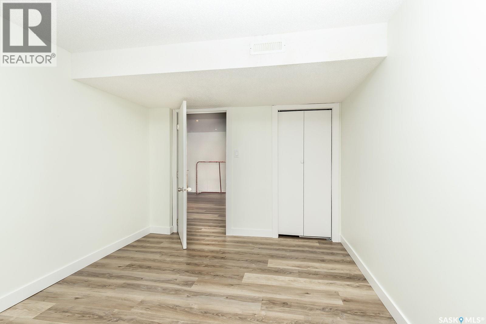 4 Rutter Crescent, Saskatoon, Saskatchewan  S7H 3B7 - Photo 30 - SK039112