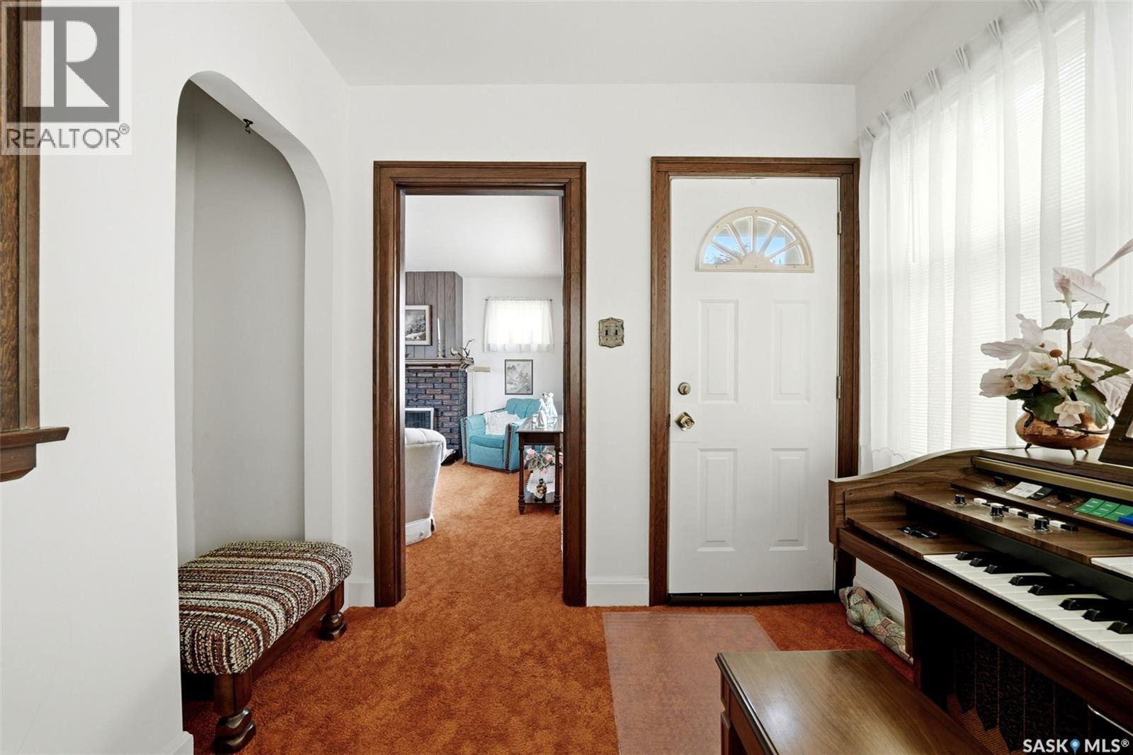 2178 Princess Street, Regina, Saskatchewan  S4T 3Z6 - Photo 4 - SK039072