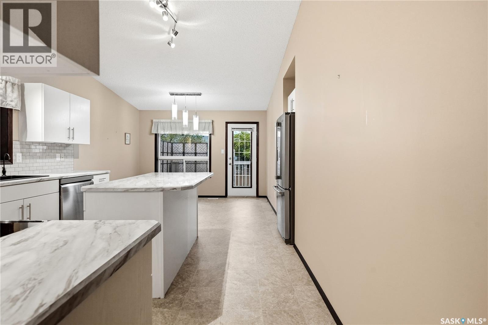 3676 Bishop Crescent E, Regina, Saskatchewan  S4Z 1A8 - Photo 10 - SK039062