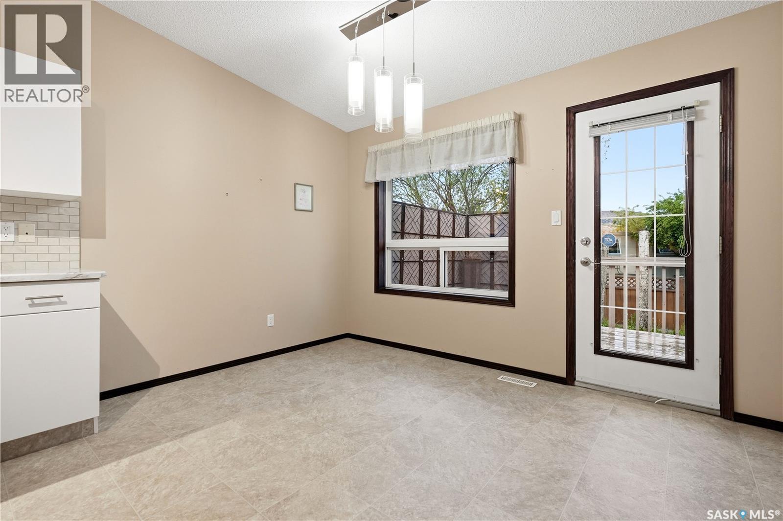 3676 Bishop Crescent E, Regina, Saskatchewan  S4Z 1A8 - Photo 20 - SK039062
