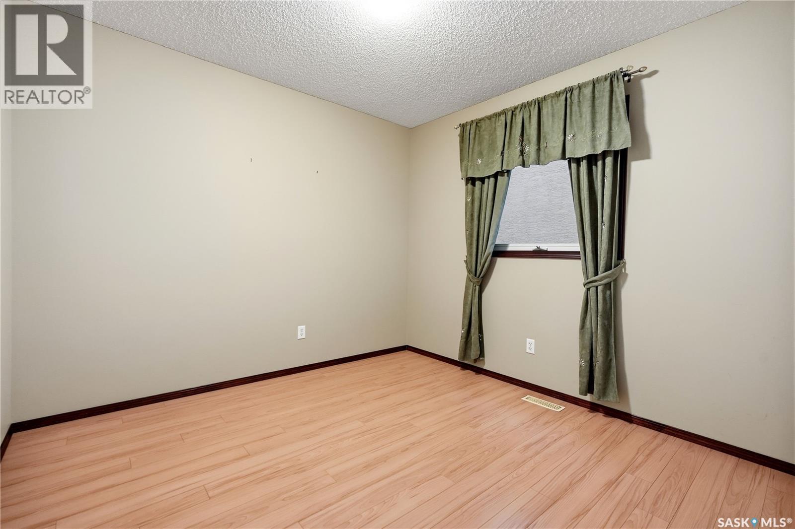 3676 Bishop Crescent E, Regina, Saskatchewan  S4Z 1A8 - Photo 22 - SK039062