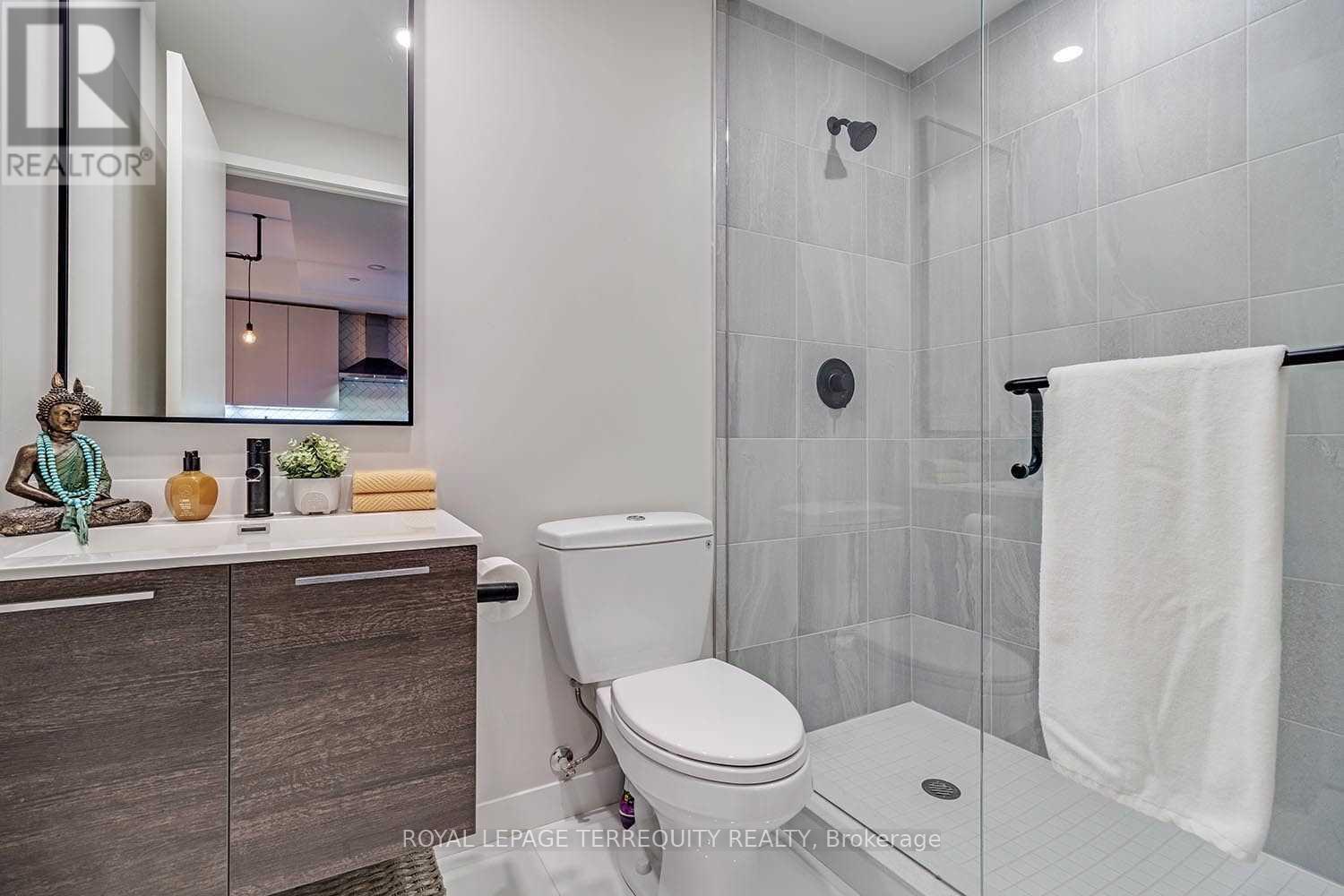 403 - 2118 Bloor Street W, Toronto, Ontario  M6S 0A6 - Photo 14 - W13432784