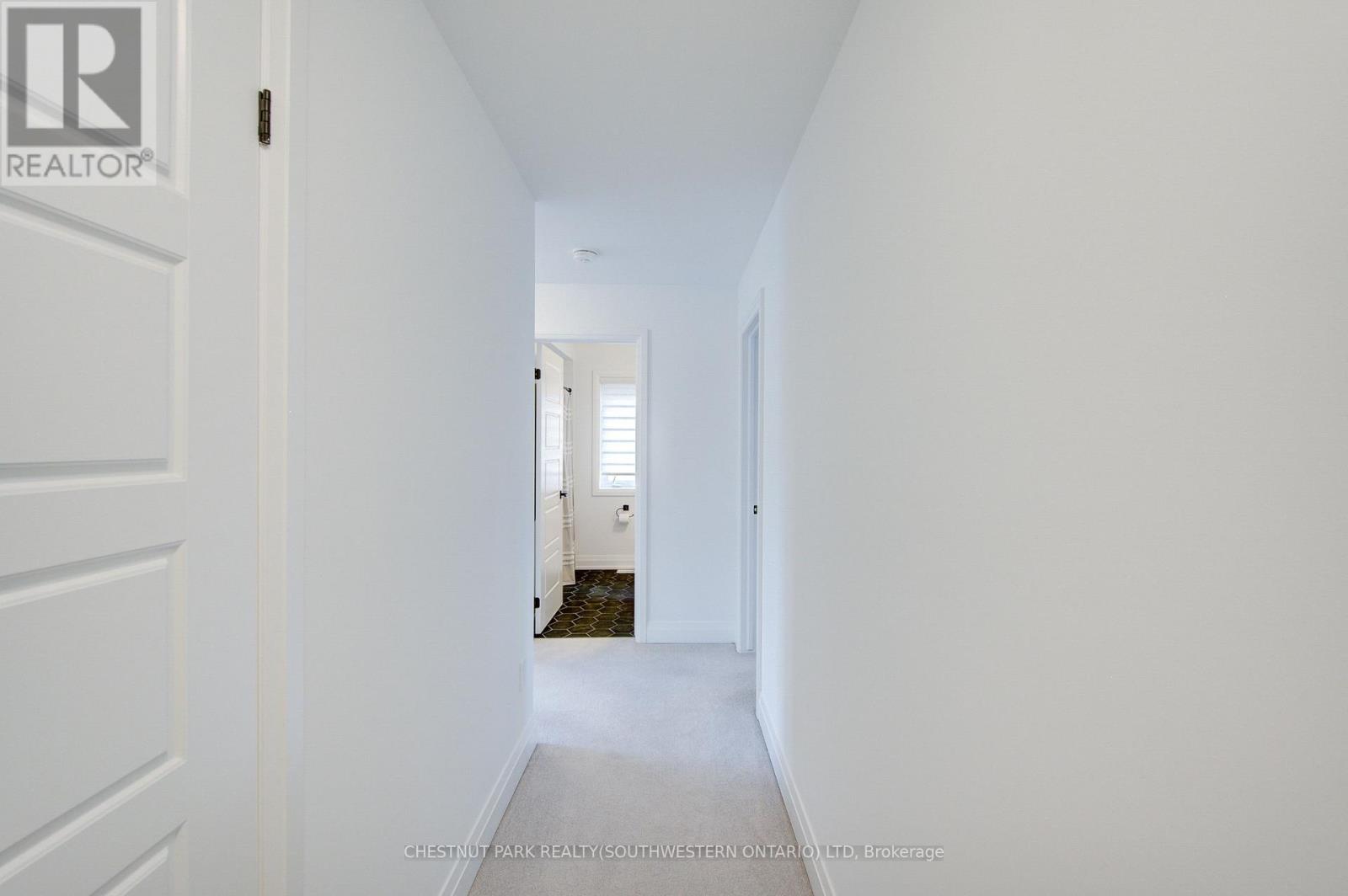 58 Routley Street, Kitchener, Ontario  N2R 0S2 - Photo 24 - X13432812