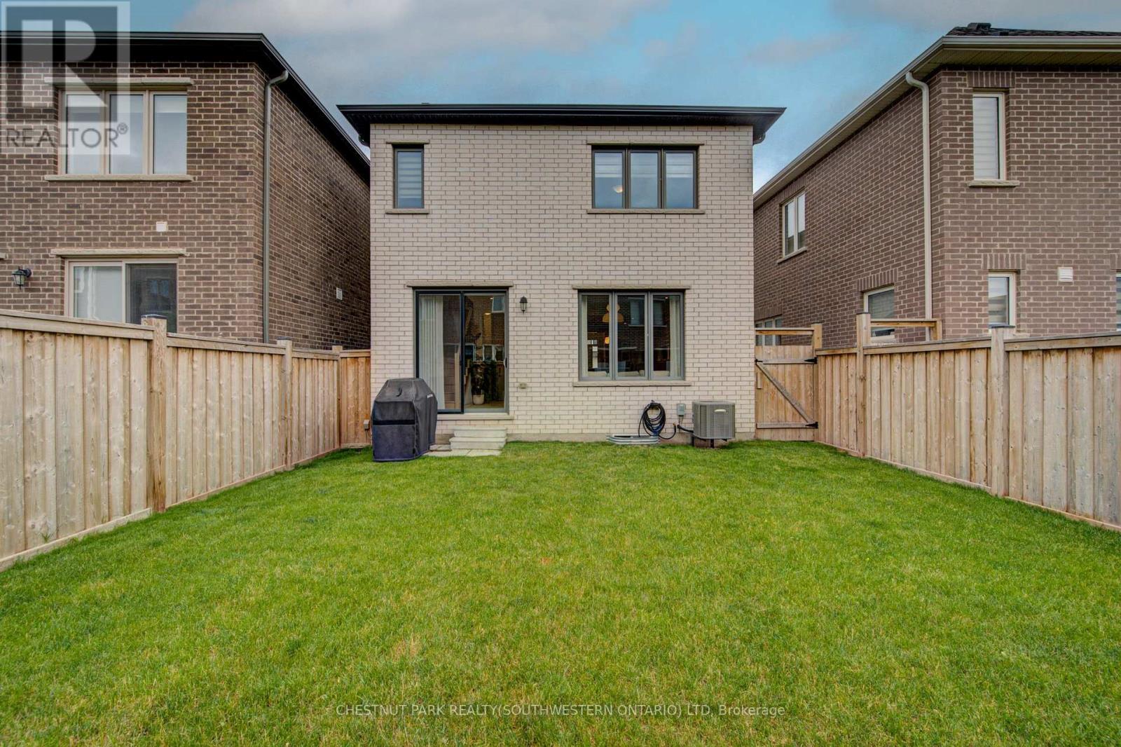 58 Routley Street, Kitchener, Ontario  N2R 0S2 - Photo 42 - X13432812