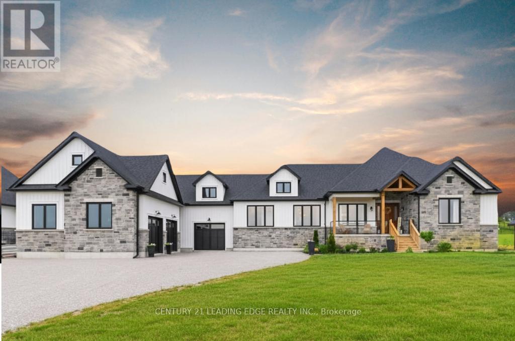 12 COUNTRY PLACE, Kawartha Lakes, Ontario