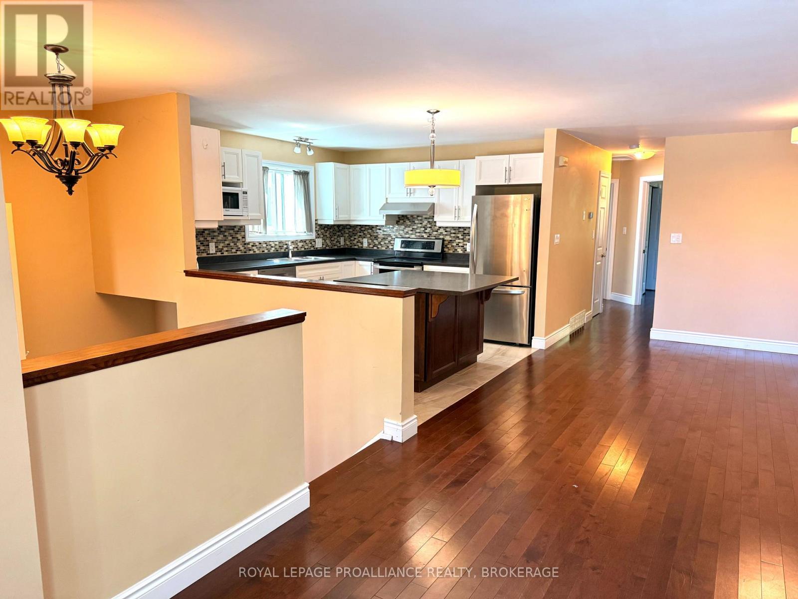 614 Barnsley Crescent, Kingston, Ontario K7M 8X4 - Photo 7 - X13432908