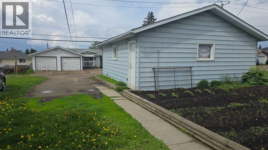 10314, 101a Avenue, Lac La Biche, Alberta  T0A 2C0 - Photo 41 - A2275035
