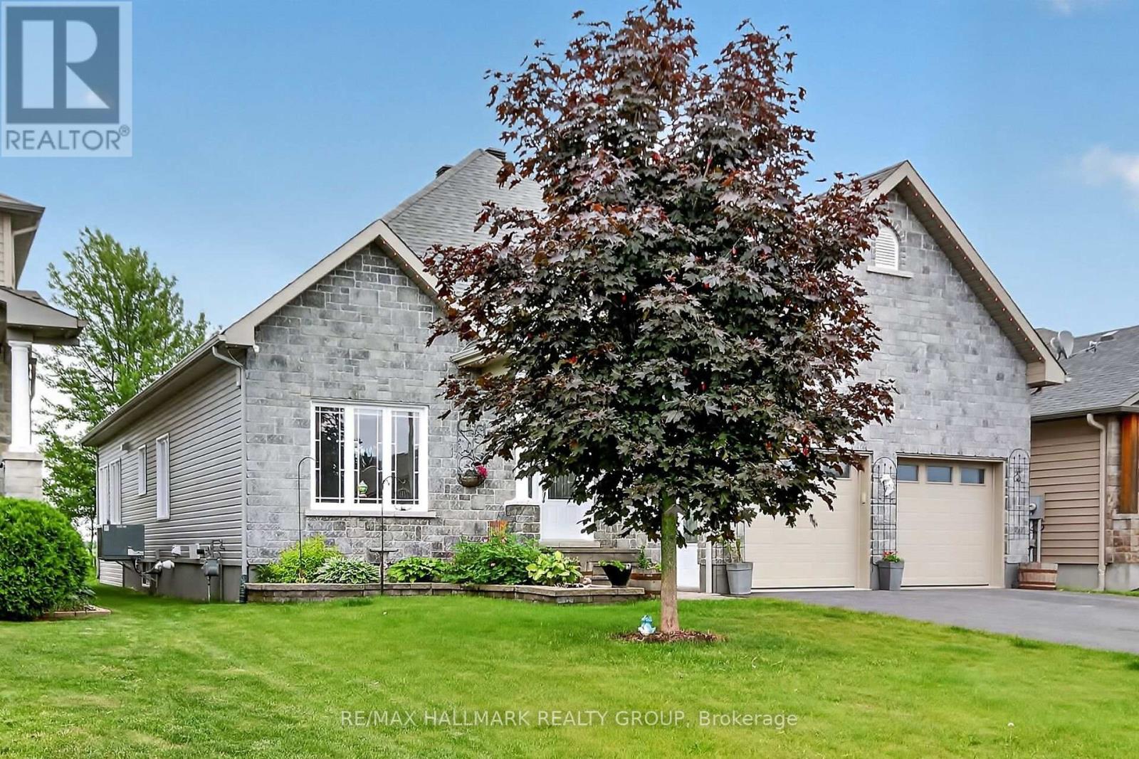 23 Nation Street, North Stormont, Ontario  K1A 1R0 - Photo 2 - X13433042