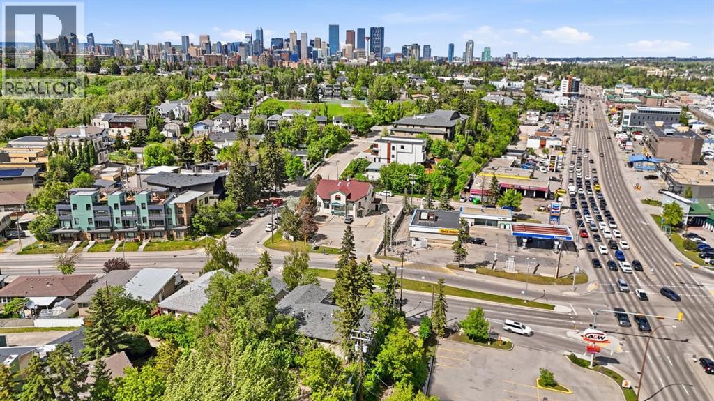 203 42 Avenue SW, Calgary, Alberta  T2S 1A7 - Photo 18 - A2318753