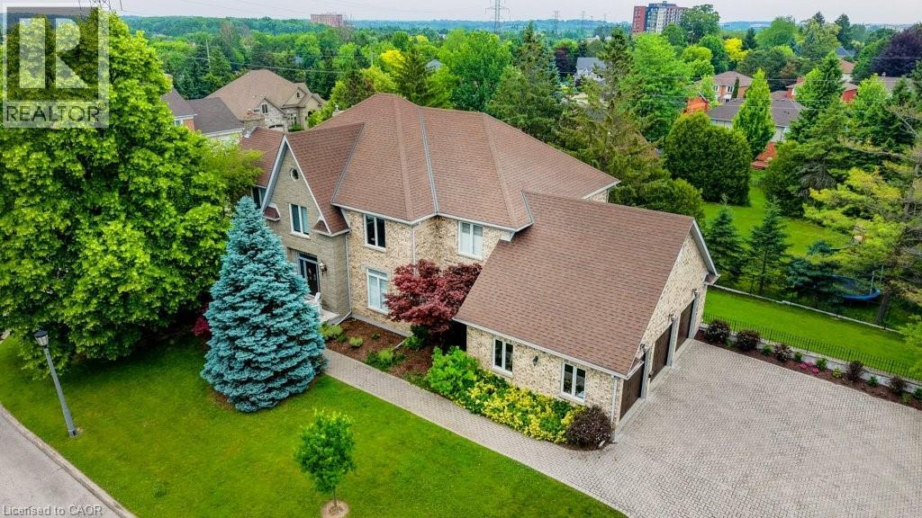 336 Bushwood Court, Waterloo, Ontario  N2T 2E7 - Photo 1 - 40838621