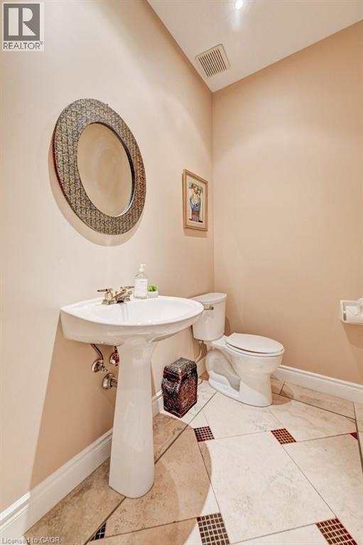 336 Bushwood Court, Waterloo, Ontario  N2T 2E7 - Photo 13 - 40838621
