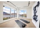 1075 Sunset Drive Unit# PH1, Kelowna, BC V1Y 9Y9