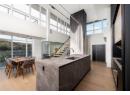 1075 Sunset Drive Unit# PH1, Kelowna, BC V1Y 9Y9