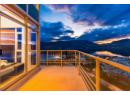 1075 Sunset Drive Unit# PH1, Kelowna, BC V1Y 9Y9